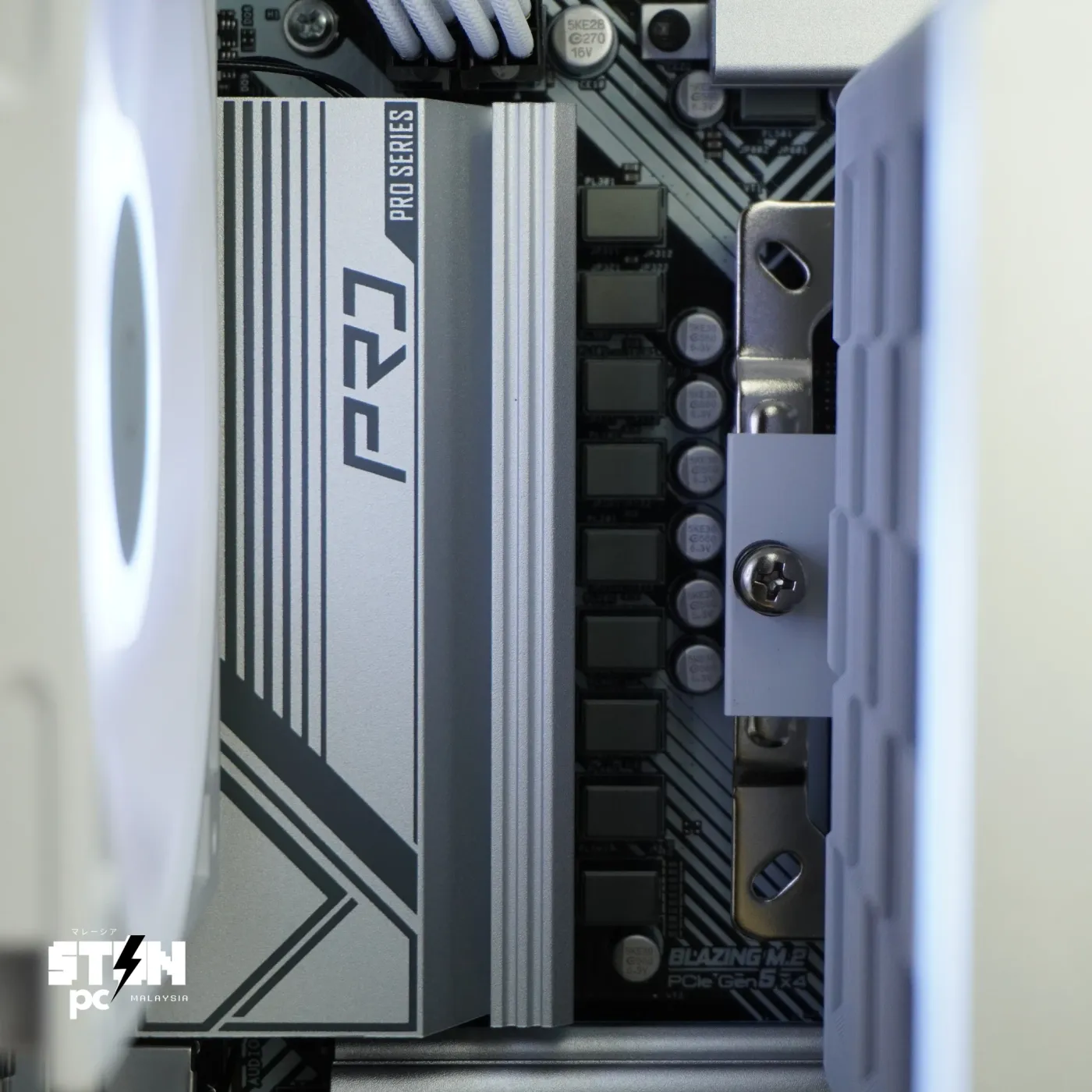 Build 162 — photo 3