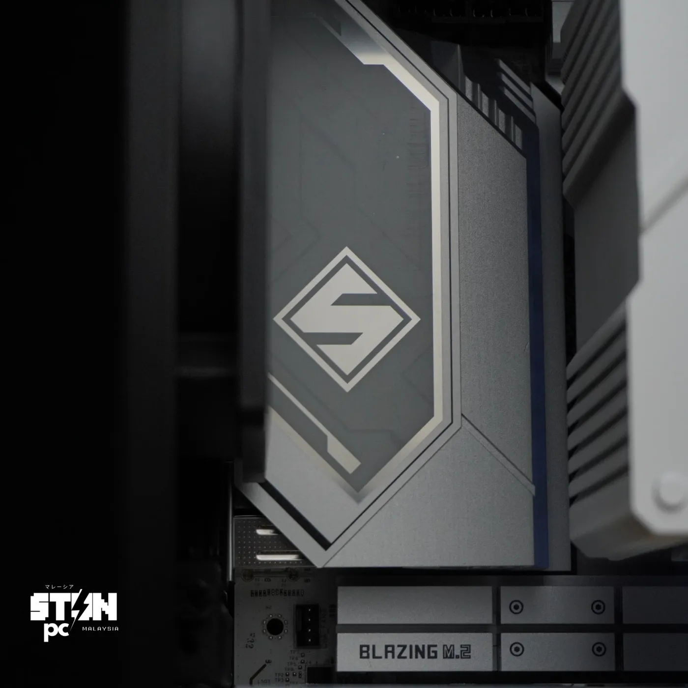Build 165 — photo 10