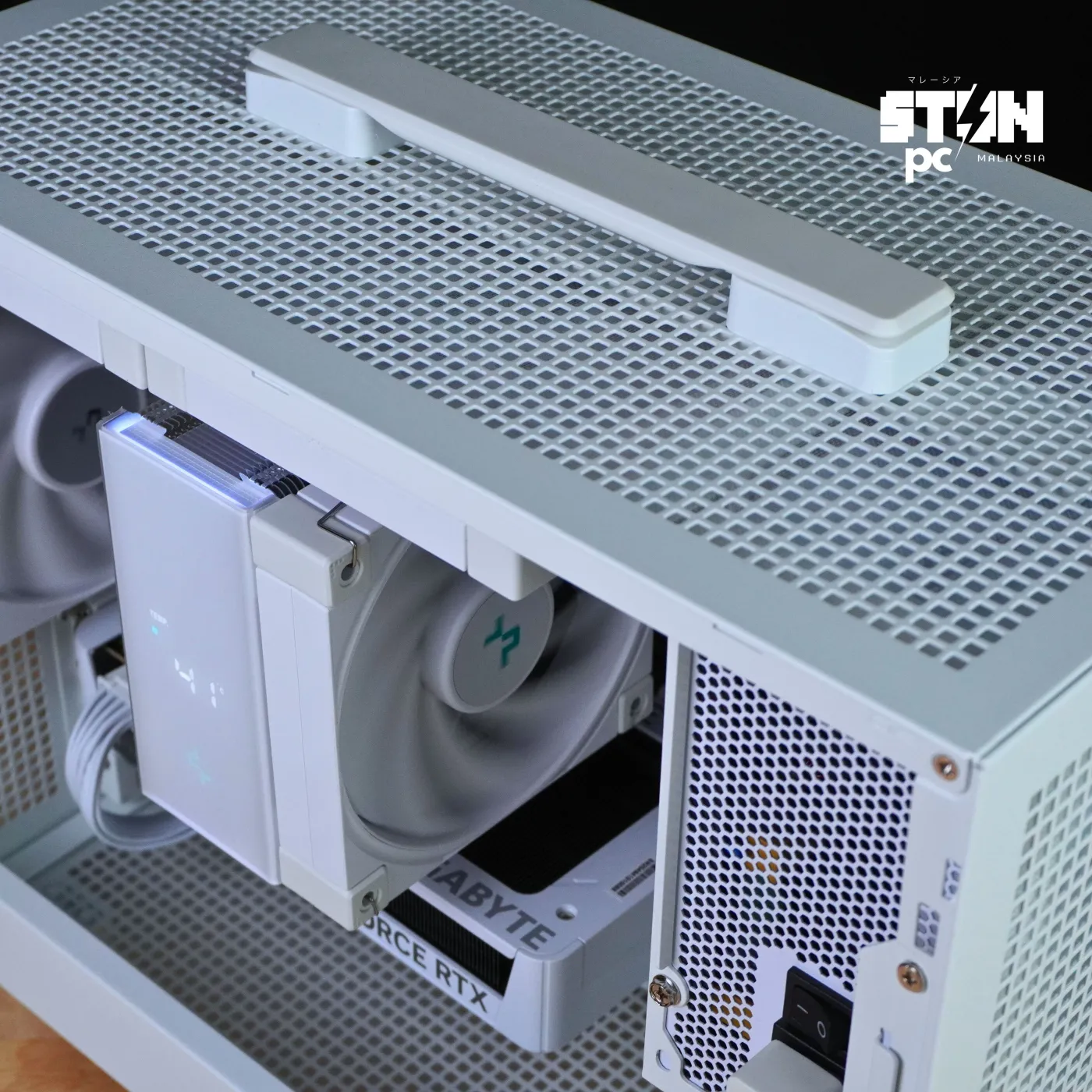 Build 336 — photo 3