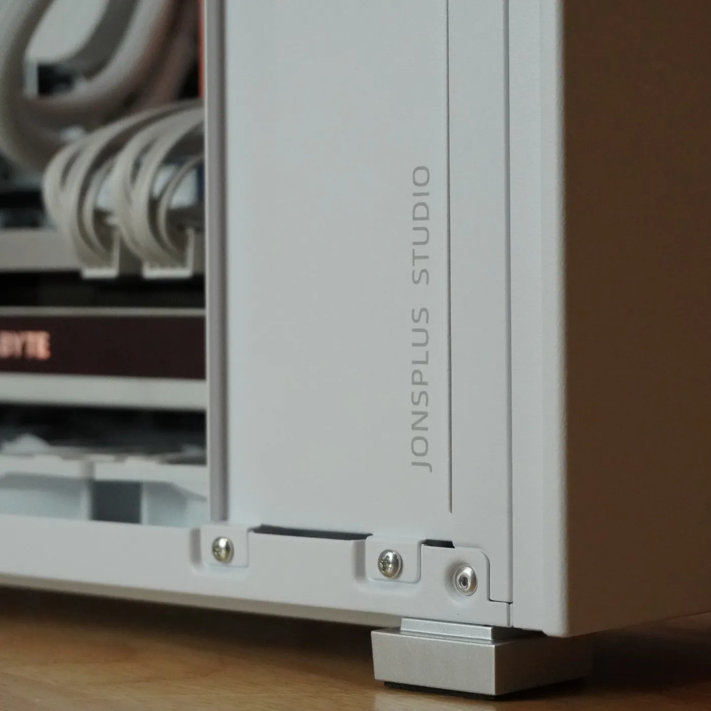 Build 60 — photo 12