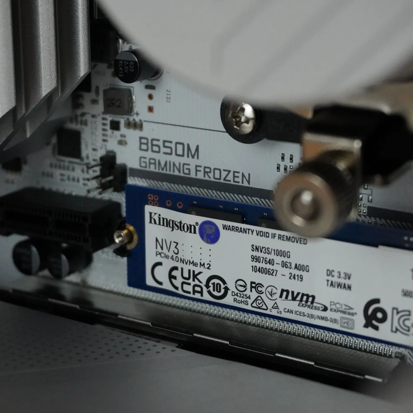 Build 60 — photo 16